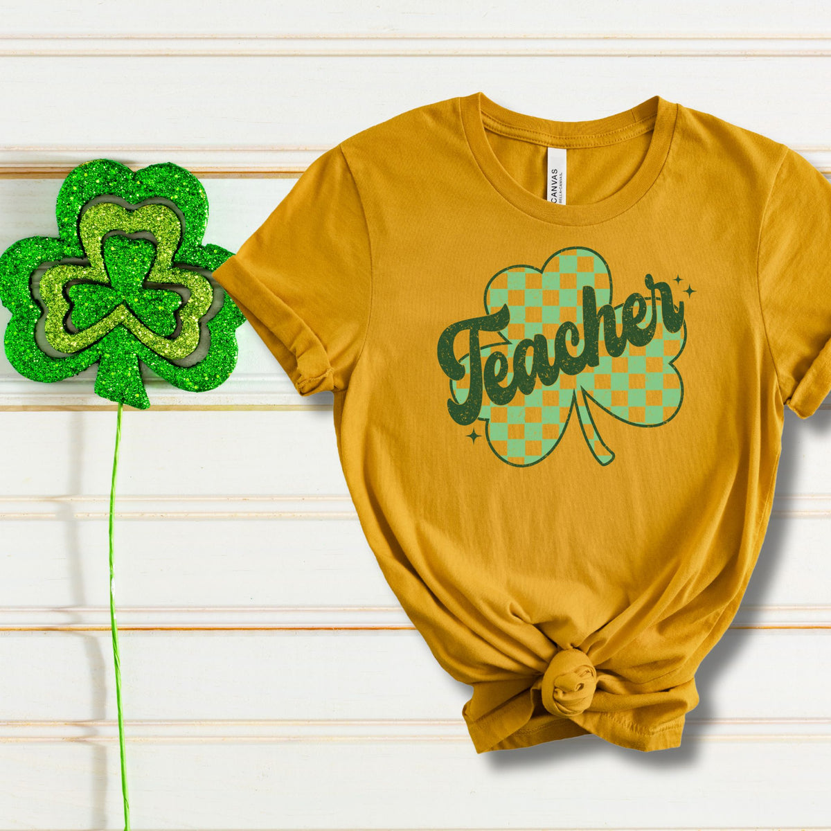 Teacher Shamrock Retro Style Tee - MariROsa Craft Shop